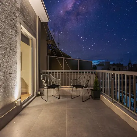 Stunning Rooftop Retreat With Mountain Views * Athens